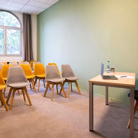 Ibis Styles Aix Les Bains Domaine De Marlioz-2